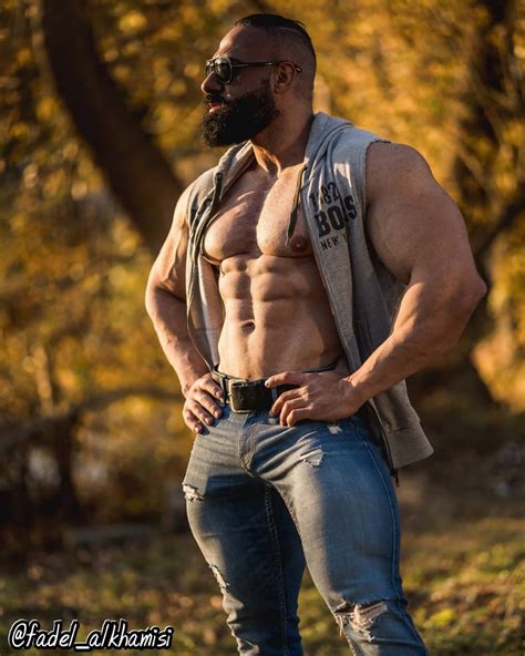 Muscle Lover Iraqi Bodybuilder Fadel Alkhamisi