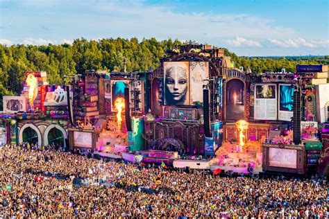 Tomorrowland The Remarkable Evolution Of The Festival