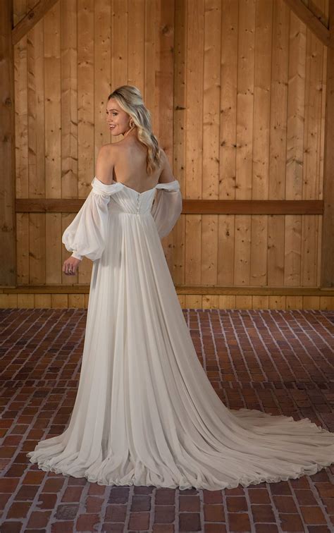 D3636 Essense Of Australia Chiffon A Line Wedding Dress With