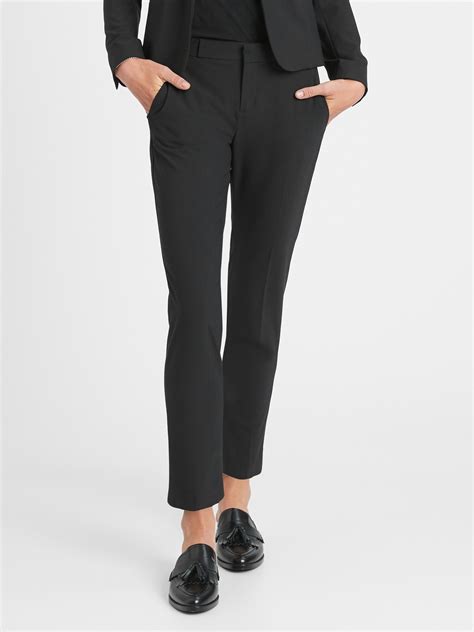 Avery Straight Fit Washable Wool Blend Ankle Pant Banana Republic