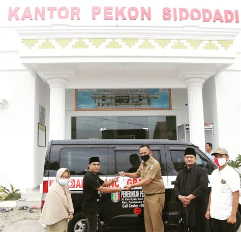 Meinawati, dewi, harmoko, and rahmah (2020) implemented youtube, as a method to teach speaking in a fun and interesting atmosphere, to investigate its effect on improving students' speaking skills. Harmoko Berikan Sumbangan Mobil Ambulance Pekon Sidodadi ...
