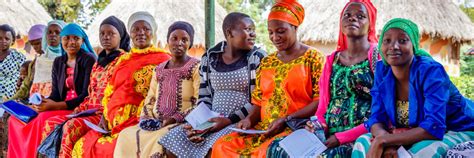 When holidays in south africa fall on a sunday, the following monday is typically given as a here is a list of public holidays in south africa in 2021 and 2022 as well as other important south african holidays. International Women's Day 2021 theme - "Women in ...