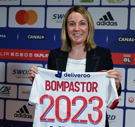 Football Division Féminine Sonia Bompastor prend la tête de lOL une première