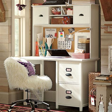The crowning touch—a hutch with shelf (sold separately). desks for small bedrooms - Review and photo