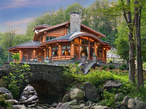 10 Luxe Log Cabins To Indulge In On National Log Cabin Day Hgtvs