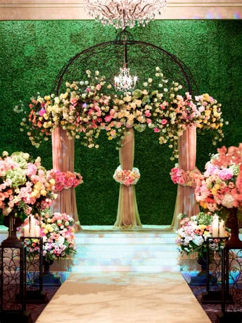 Whether you're planning your destination wedding on the beach, in the woods, on a mountain, or a beautiful countryside estate… the décor is what will. Styled the Aisle | Wedding Ceremony Ideas - Belle The Magazine