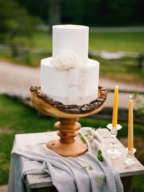 30 Romantic Wedding Cakes Martha Stewart Weddings