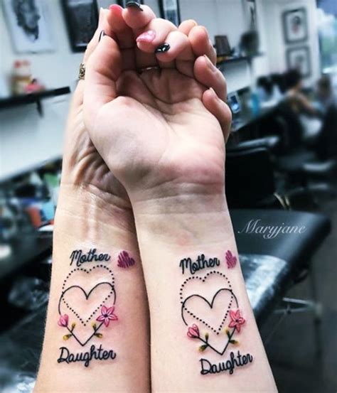 Tatuaje Corazones De Amor Para Madre E Hija Tatuajes Para Mujeres
