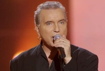 Le jeune trentenaire, inoubliable interprète de neville dans la franchise ciné harry potter, a révélé. Bernard Lavilliers blessé après une bagarre avec deux jeunes