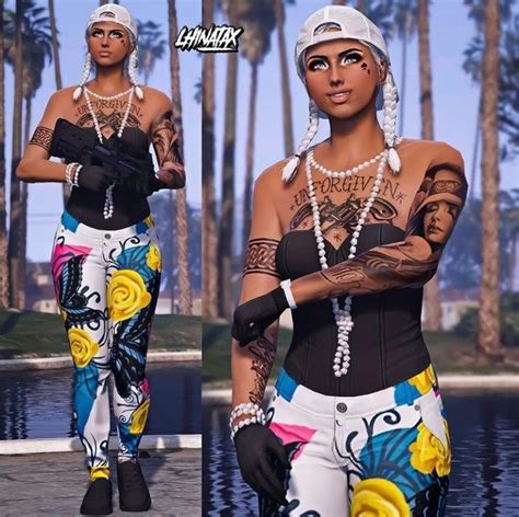 Pin By ゼファー 渚 On Gta Female Clothing Curvy Girl Outfits Gta 5 Girl