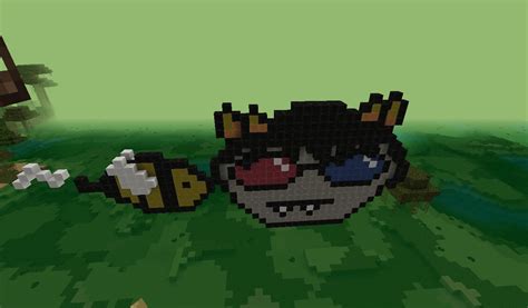 You may have noticed a fair bit of buzzing in the greener areas of your blocky world recently: Sollux & a Bee Minecraft Project