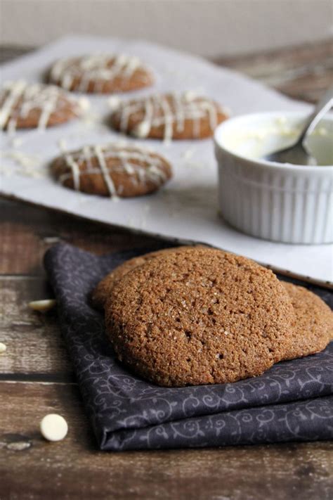 Ginger Molasses Spelt Cookies Noshed Cookies Foods With Gluten