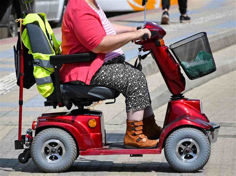 Best Heavy-Duty Mobility Scooters Of 2022 - Best Mobility Aids