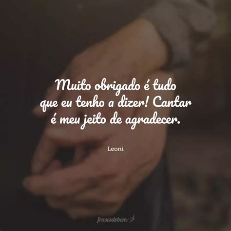 Ela Agradeceu Dizendo Muito Obrigado