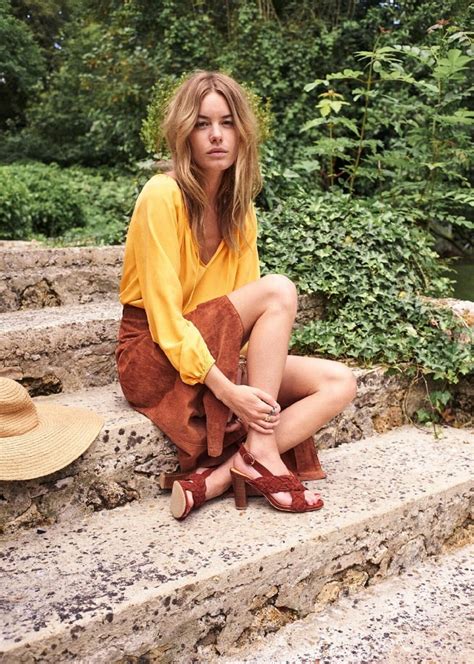 Picture Of Camille Rowe
