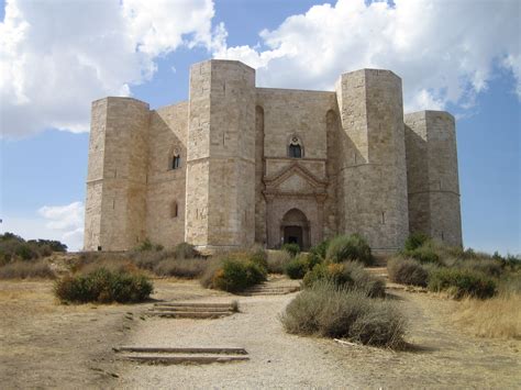 Castel Del Monte Puglia Italy Unesco Site Con Immagini Luoghi