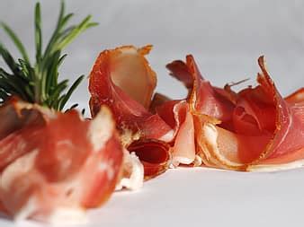Bacon Streaky Bacon Smoked Tyrol Bavaria Snack Jause Eat Food Meat Smoking Pikist