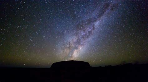 Milky Way Rise Over Ayers Rock Uluru Jlb Photos