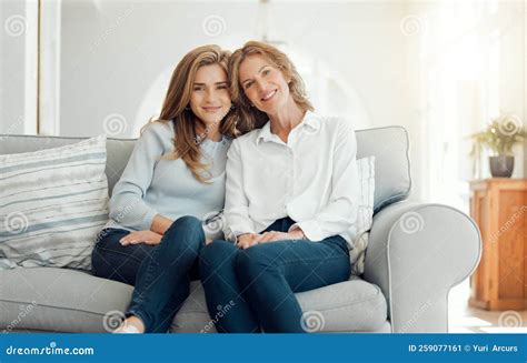 My Mother Is My Best Friend A Mother And Daughter Bonding On The Couch Together At Home Stock