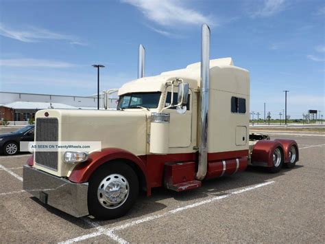 Custom 379 Peterbilt Pictures Posted By Christopher Thompson