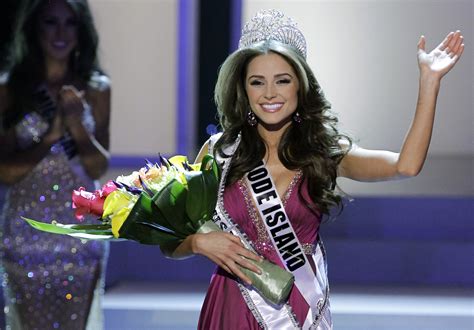 Miss Rhode Island Olivia Culpo Wins Miss Usa Title Cbs News