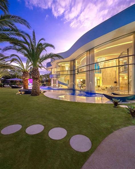 Mega Mansions Auf Instagram „what Do You Think Of This Style By