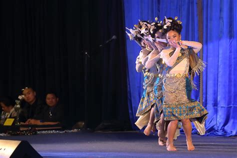 hmong-new-year-celebrates-culture-merced-county-times