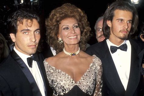 Sophia Lorens Life In Photos