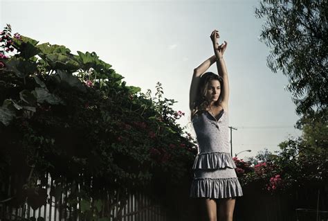Nikki Reed Women Outdoors Actress Armpits Skinny Arms Up Women Grey Dress Brunette