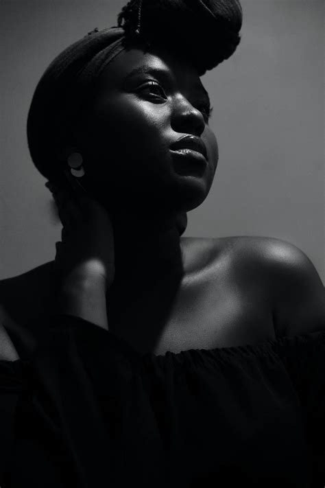 Download Black Woman Model In Tube Dress Wallpaper