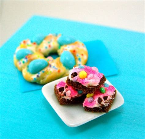 Polymer Clay Food Dollhouse Miniature Sweets Candy Topped Brownies In