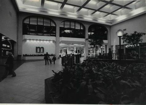 Great Northern Mall North Olmsted Oh Mall Vintage Photos Northern