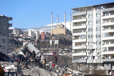 Oms Dijo Que El Sismo En Turquía Es El Peor Desastre Natural En Un