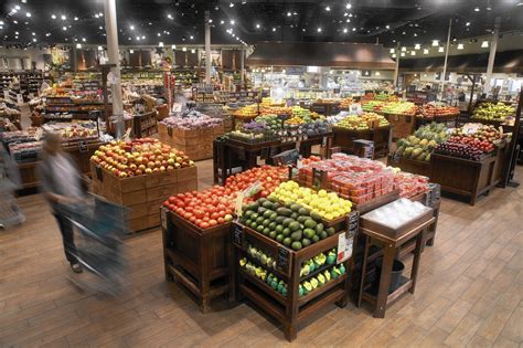 The Fresh Market Grocery Chain Agrees To 136 Billion Buyout Chicago