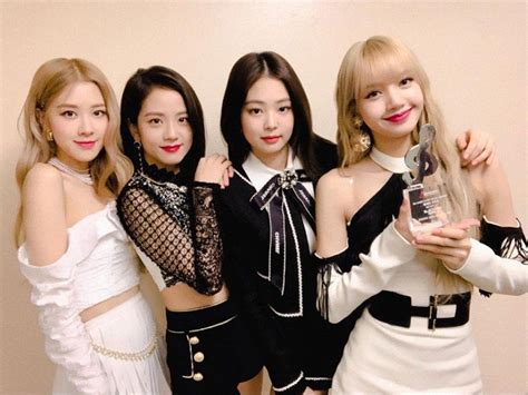 Here Are 10 Photos That Show Blackpinks Evolution From Debut Until