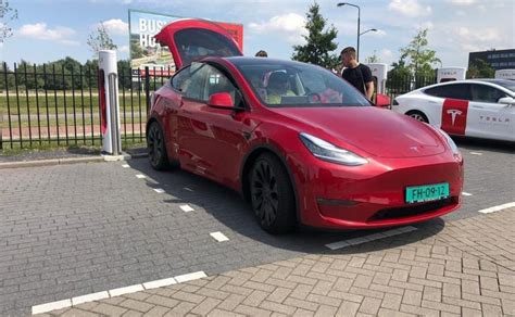 This chapter explains how to use the autopilot to specify start and stop times for scenario profiles and the rampup specifications for each virtual user. First Tesla Model Y in Netherlands spotted undergoing Autopilot, Supercharger tests - The Car Gossip