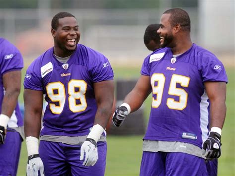 Letroy Guion Maturing Into A Complete Defensive Tackle For Vikings