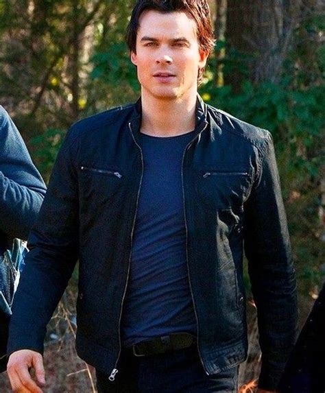 Wow Damon Looking So Freakin Hot Damon Salvatore Vampire Diaries