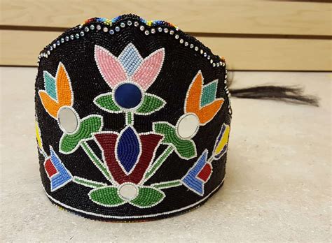 1600 x 1200 jpeg 313 кб. TALL HAND CRAFTED CUT BEADED FLOWER DESIGN NATIVE AMERICAN ...