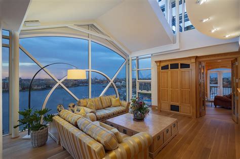 UNPARALLELED PENTHOUSE IN VICTORIA | British Columbia Luxury Homes