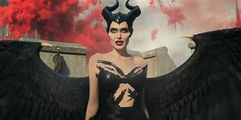 Maleficent Mistress Of Evil Review A Gorgeous But Dull Waste Of