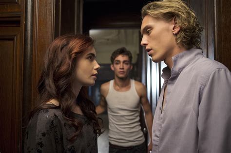 Hi jace im alyza im your number zero fans i like your movie city of the bones perfect. Kituria's ProFan Review: The Mortal Instruments: City of ...