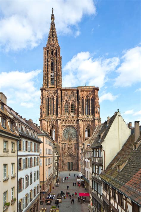Find a hotel, restaurant or activity! My Favourite Cathedral - Strasbourg.The Chain Gang