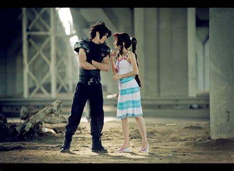 Looking In Sky Blue Eyes Zack And Aerith Cosplay By Narga Lifestream