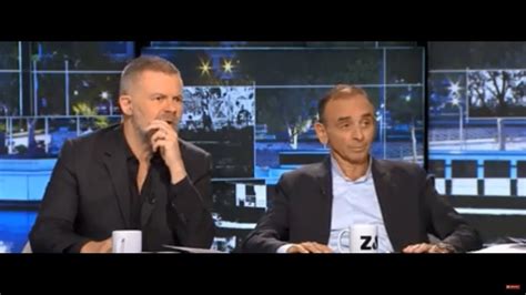 .révolte, lance laurent wauquiez, déclenchant l'approbation nourrie d'éric zemmour. Zemmour & Naulleau - 10 janvier 2018