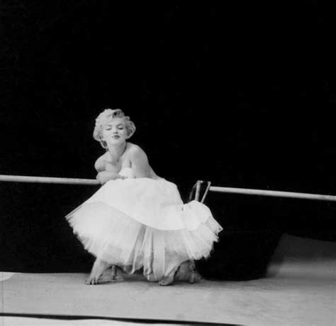Marilyn Ballerina Sitting Photo By Milton Greene 1954 Marilyn