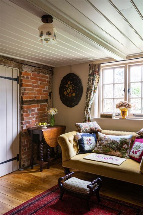 Vintage English Cottage Interiors Cottage English Country Interiors Living Room Cottages
