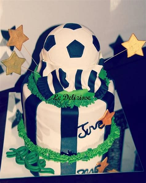 Juventus Fc Cake Decorated Cake By Ledeliziose Cakesdecor