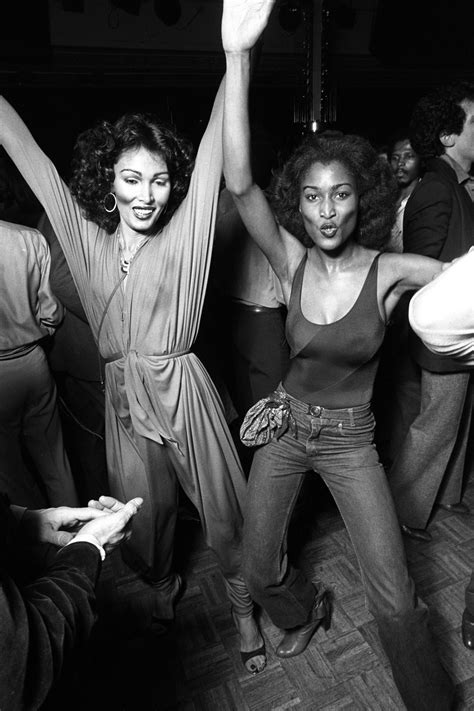 Studio 54 Fashion Look Disco Disco 70s Disco Fever Disco Music