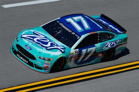 The defending nascar cup series champion has had a rough start to the year overall, finishing outside the top 10 in four of his eight. Starting lineup for Talladega Chase for the NASCAR Sprint ...